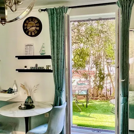 Marcel Center Apartament *